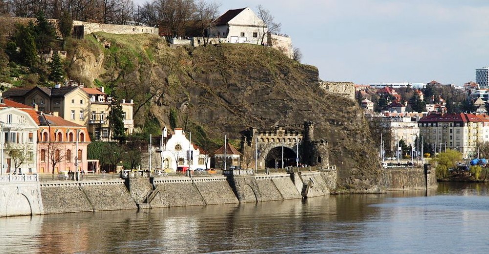 Vyšehradský tunel
nahradil převozníka