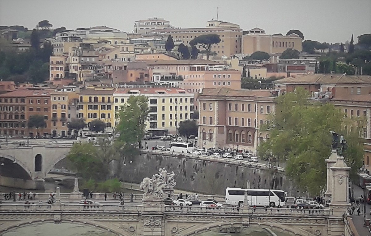 Vše jednou končí. Roma - ADIÉ