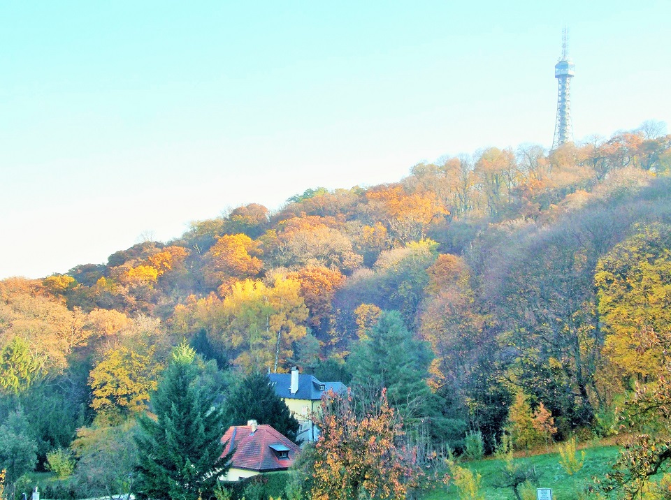 Procházka podzimním Petřínem s fotoaparátem