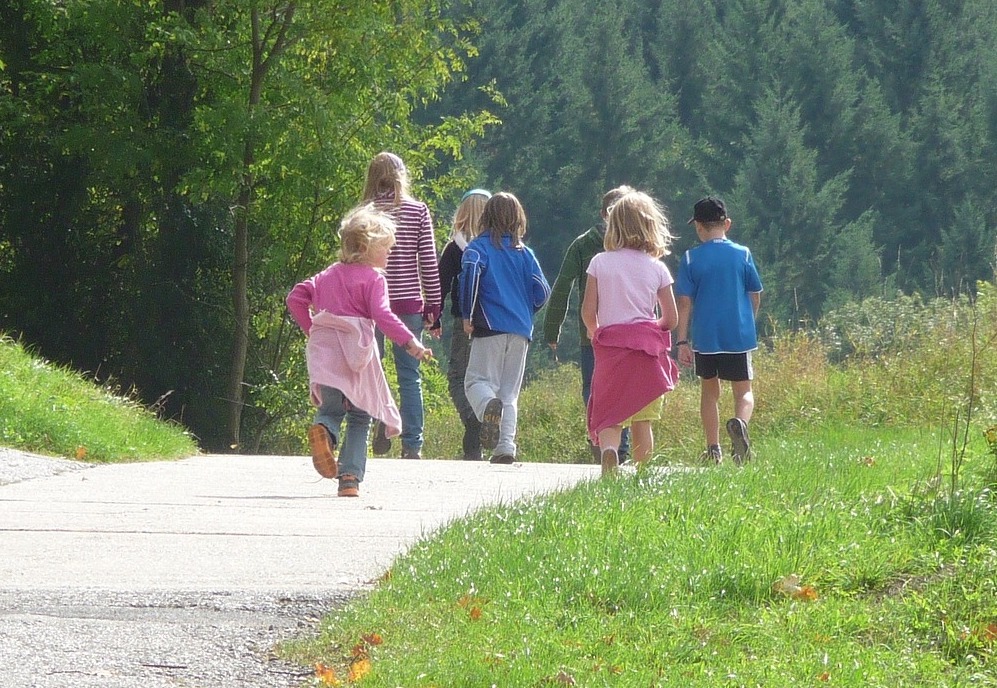 Soužití starších mužů s partnerkami, které mají mladší děti