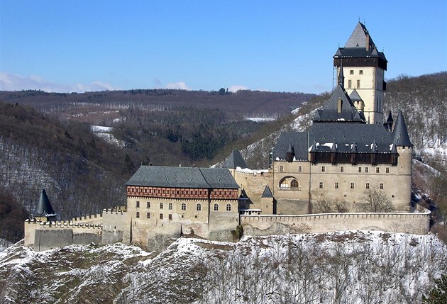 Karlštejn se o víkendu
opět otevře veřejnosti