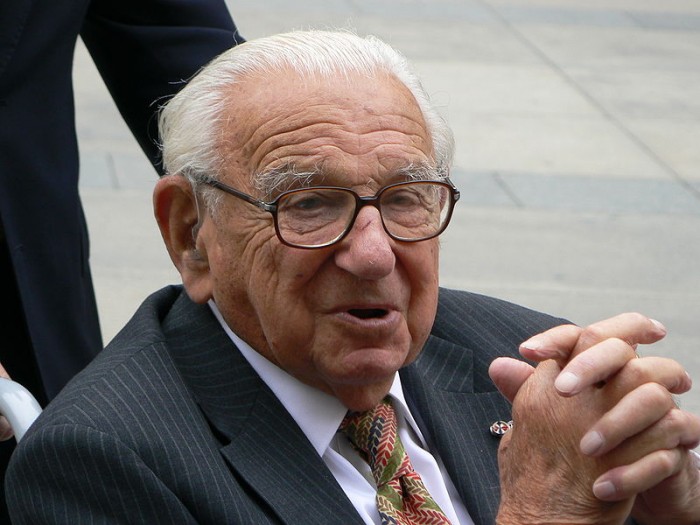 Sir Nicholas Winton: šlechetný
a skromný zachránce 669 dětí