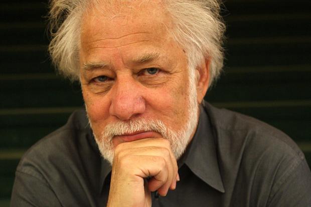 Michael Ondaatje, autor Anglického 
pacienta, kritizuje svět bez hodnot