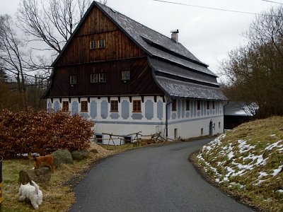 Stará papírna je nyní díky záchraně krásný skanzen.