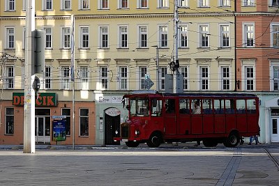 10-vyhlidkovy-autobus.jpg