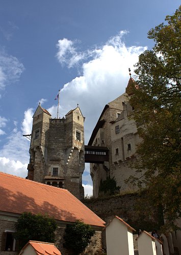 Majestátný hrad