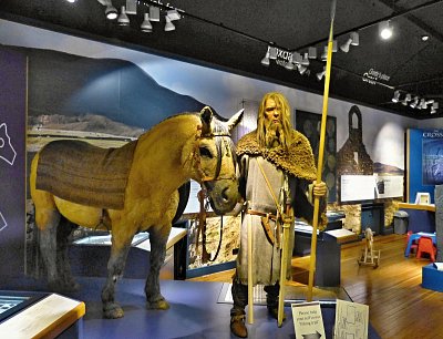 31-museum-man-09-viking-jako-zivy.jpg