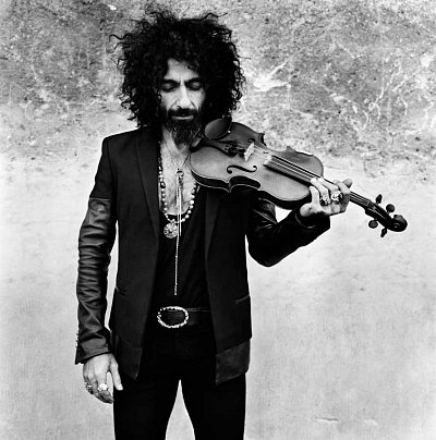 Ara Malikian by Anton Corbijn - Royal Garaje-5.jpg