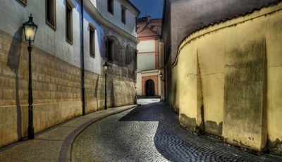 Castle wall with lights 1.JPG