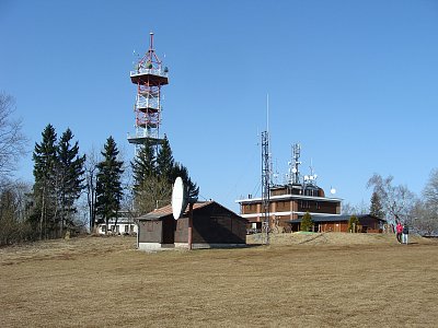 Rozhledna a horská chata Kozákov