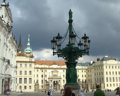 Hradčanský kandelábr