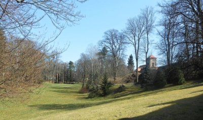 Jaro v zámeckých parcích