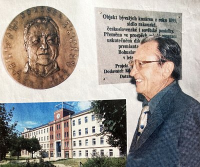 B. Horáček jako štědrý mecenáš nechal přestavět turnovská kasárna na školu a na zdi měl vlastní plaketu s poděkováním