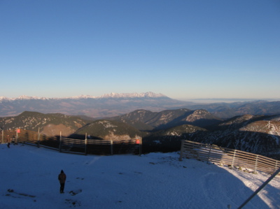 Chopok, v pozadí V.Tatry