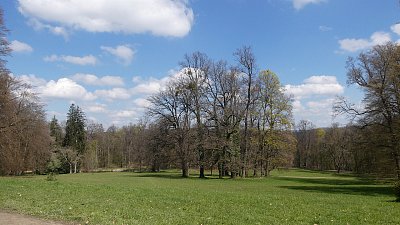 Rozsáhlý park