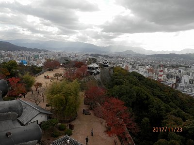 Japonský ostrov Šikoku v purpurové barvě podzimu