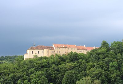 Zámek v Nižboru