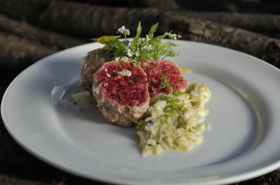 Rote Beetekn Âdel mit Spitzkohl.jpg