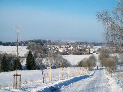 Zima a pohled na Krásný Hrad