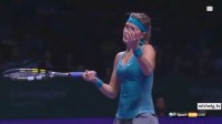 Mladičká Eugenie Bouchard se nestačila divit jak rychle prohrává