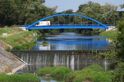 Řeka Opava v Jilešovicích