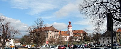 dscn4749-1.jpg - Zámek - dominanta náměstí