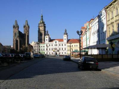 hradec-stare-mesto-zizkovo-namesti-2-.jpg