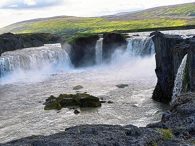 božský vodopád  Godafoss