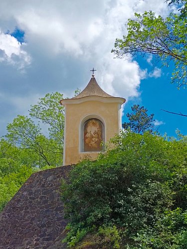 Výklenková kaple sv. Trojice