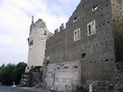 img-3813-hrobka-caecilie-metelly-za-zacatku-via-appia.jpg