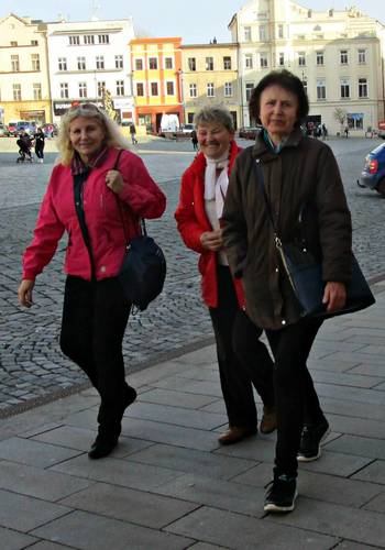 Volka opouštíme ve výborné přátelské pohodě