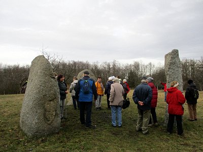 u kamenů, kterým místní říkají Tři bohyně