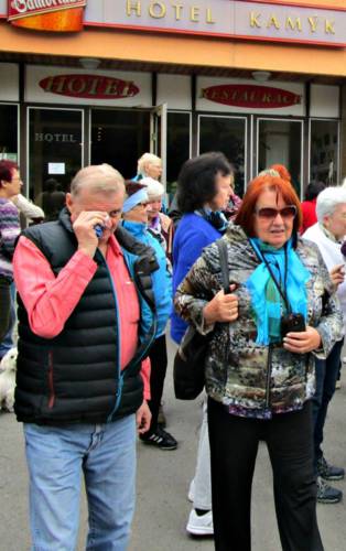 Jarmila svého přítele Karla dojala k slzám