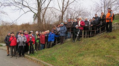 První novoroční pochod v Praze-Chabrech-sešlo se nás 40.