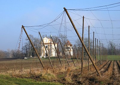 Kostel sv. Kateřiny je u chmelnice