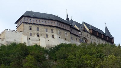 Karlštejn z jiné strany