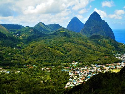 pitons-maly-a-velky.jpg