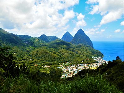 pitons-symbol-svate-lucie.jpg