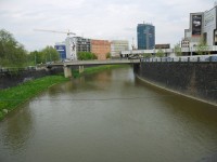 A za pár stovek metrů se spojím s řekou Mží,a bude z nás Berounka