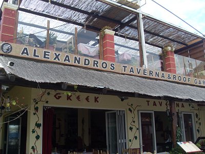 Tato taverna ještě nemá zákazníky