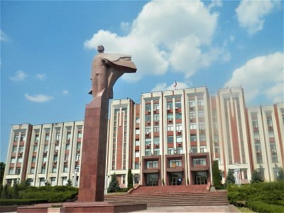 tiraspol-socha-lenina.jpg